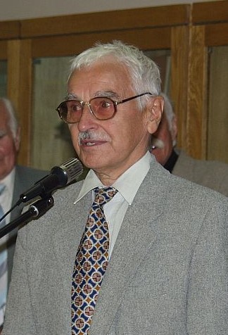 Image -- Yevhen Sverstiuk (2005 photo).