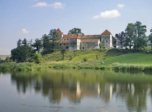 Image - The Svirzh castle in the Opilia Upland.