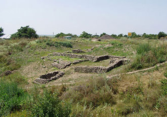 Image - The excavated ruins of the Bosporan city of Tanais at the Don Estuary.