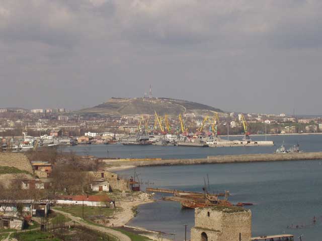 Image - The port of Teodosiia, Crimea.
