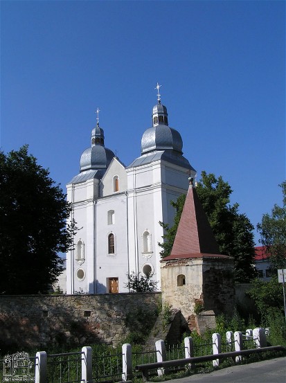 Image - Terebovlia: Carmelite church and monastery complex (1635).