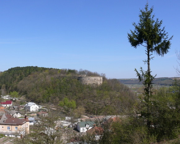 Image - Terebovlia: view of the castle ruins.