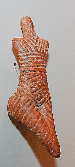 Image - Trypilian culture: Goddess of fertility figurine.