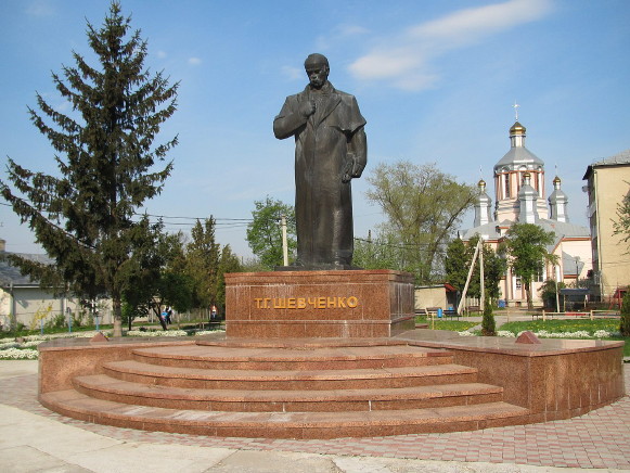 Image -- Tysmenytsia: town center.