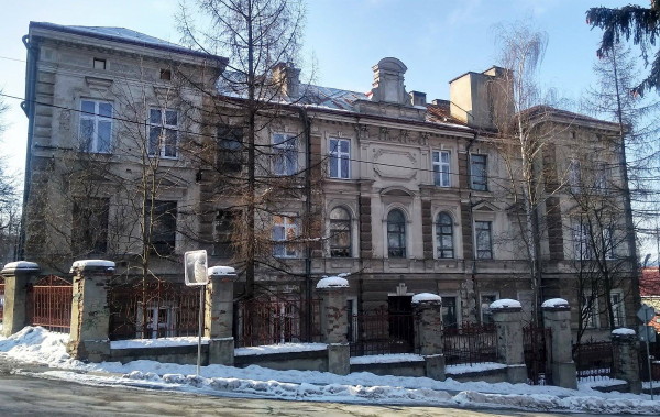 Image -- The building of the Ukrainian Girls' Institute in Peremyshl.