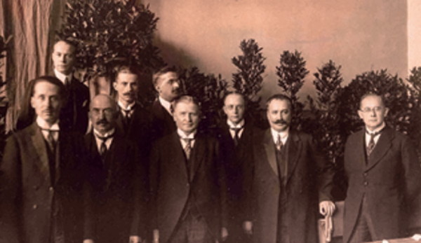Image - Professors and curators of the Ukrainian Scientific Institute in Berlin.