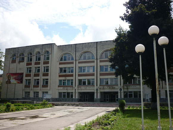 Image -- Uman State Pedagogical University (new wing).