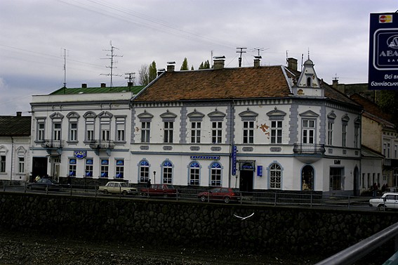 Image - Uzhhorod: a street along the bank of the Uzh River.