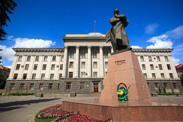 Image -- Volhynia National University (main building).