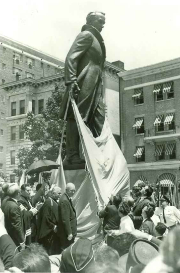 Image - Washington, DC: the unveiling of Taras Shevchenko monument in 1964.