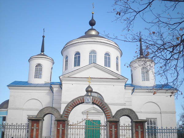 Image -- Church in Parkhomivka (architect: Petro Yaroslavsky).