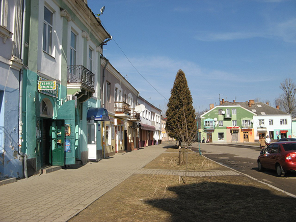 Image - Yavoriv, Lviv oblast: city center.