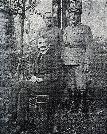 Image - Yevhen Petrushevych, Lev Petrushevych, and Yaroslav Selezinka in Vienna. 