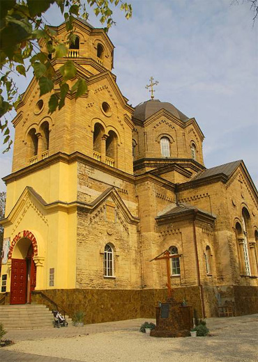 Image -- Yevpatoriia: Greek Saint Elias Church.
