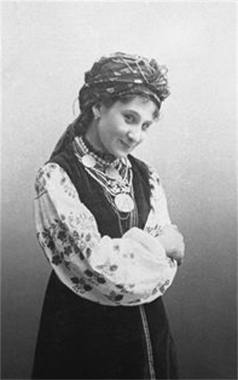 Image -- Mariia Zankovetska as Ivha in Mykola Lysenko's Black Sea Cossacks.