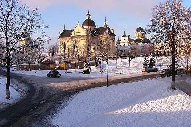 Image -- Zhovkva city center.