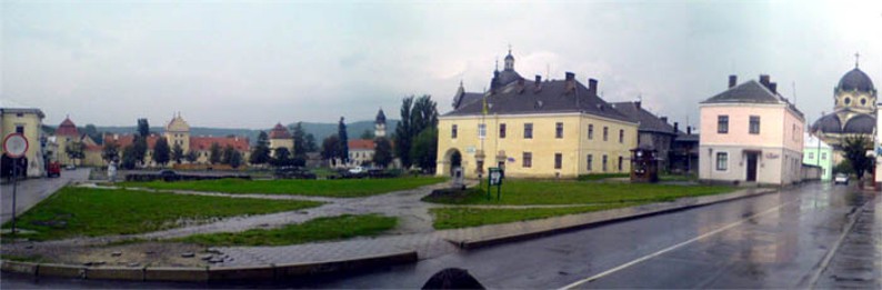 Image - Zhovkva city center.