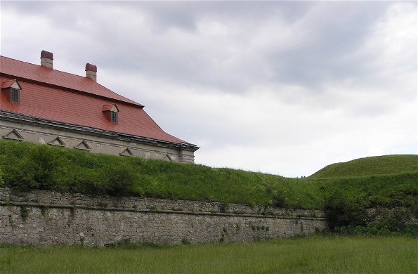 Image - Zolochiv castle (16th century; rebuilt in 1634-6).