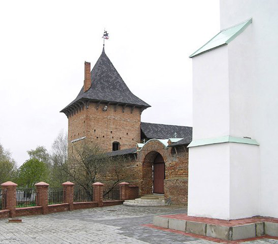 Image -- Zymne Monastery near Lutsk (main entrance).